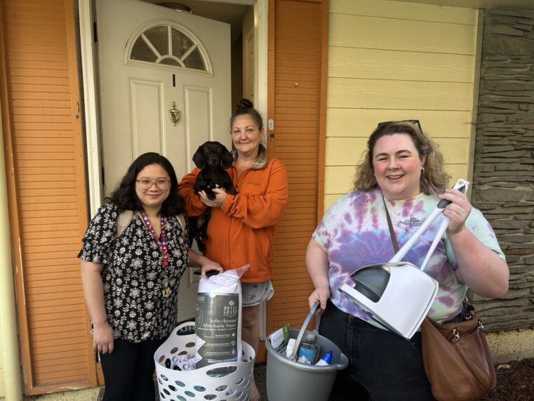 Welcome Home Basket Delivery to Newly Housed Participant